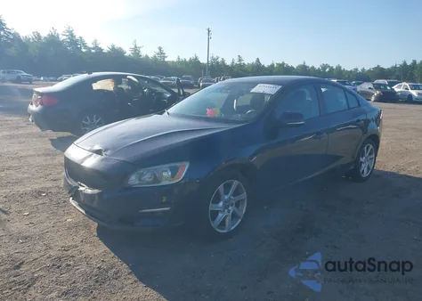 2014 Volvo S60 T5 z USA, uszkodzony, nr VIN YV1612FS8E2293227